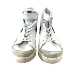 Nike Girls Sneakers Hook/Loop Tie White Black Logo Size 3